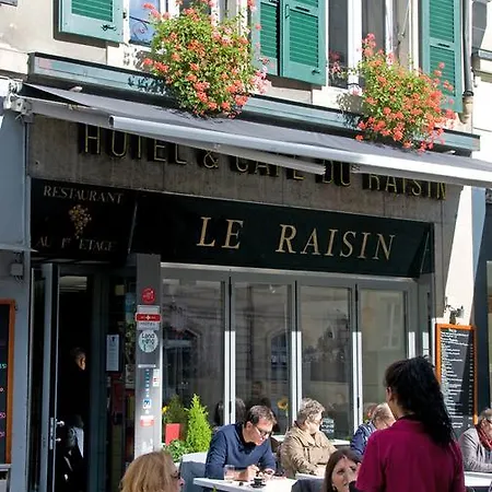 Du Raisin فندق